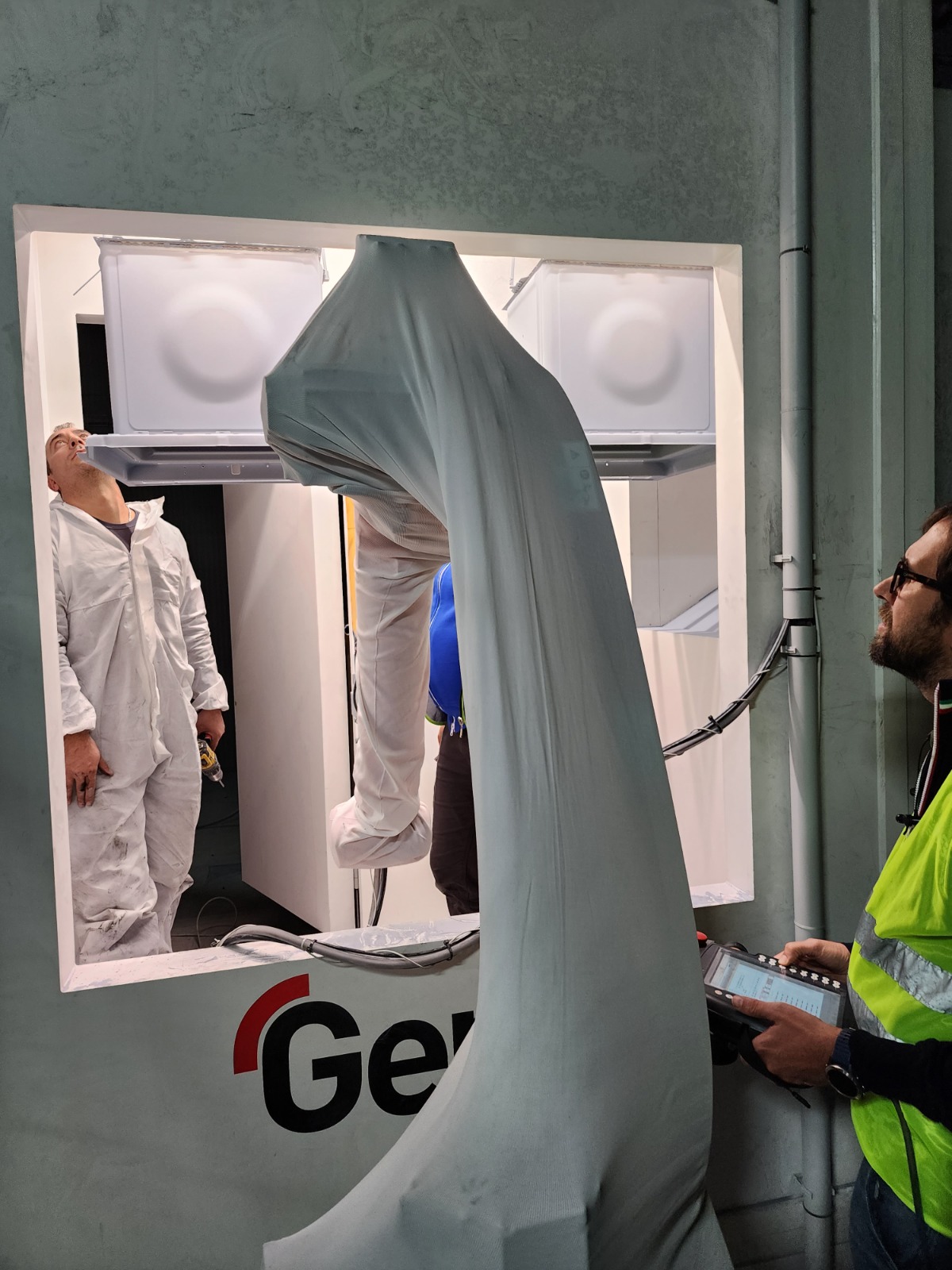 WhatsApp Image 2023-04-15 at 16.11.56